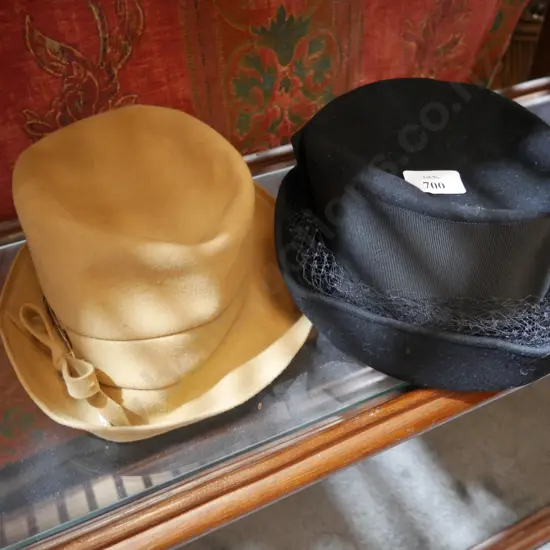 2 hats