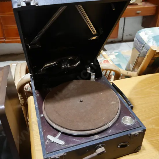 Gramophone