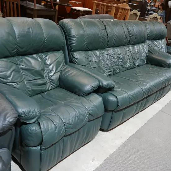 3 piece green leather lounge suite