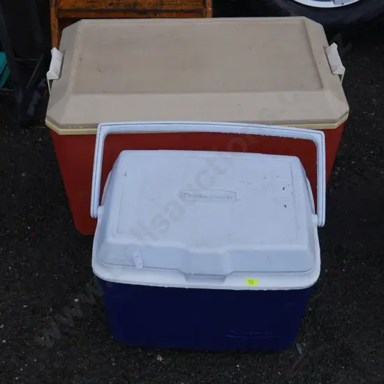 2 chilly bins