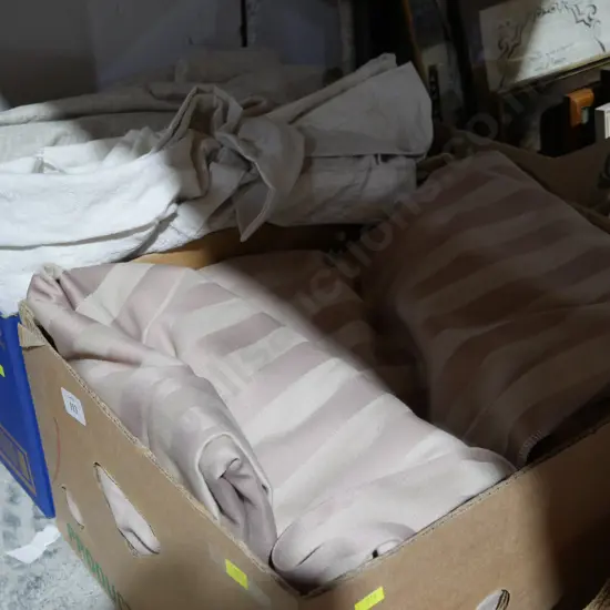 Curtains, 2 boxes