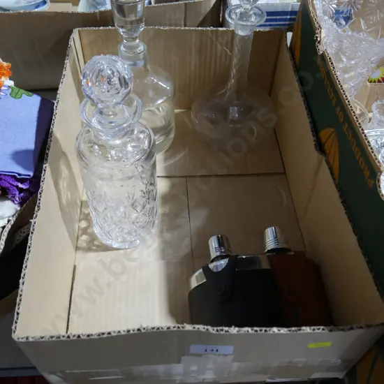 Decanters, hip flasks