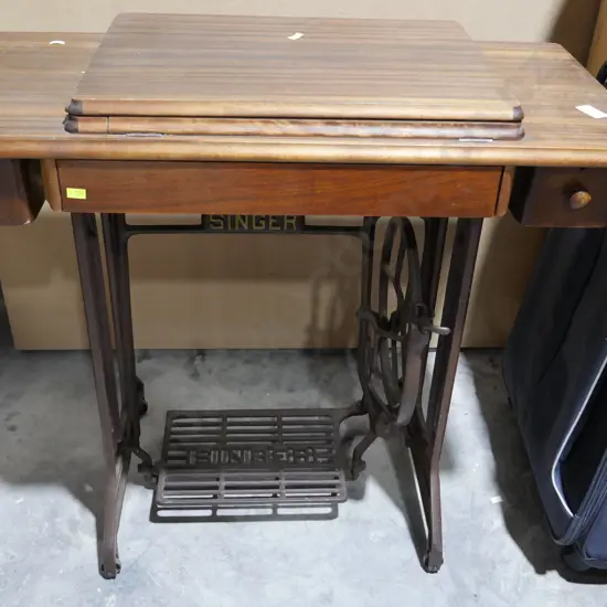 Singer sewing machine table