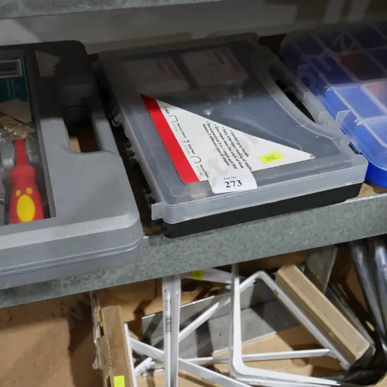 Screwdrivers , stapler