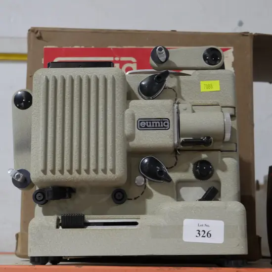 Eumig projector