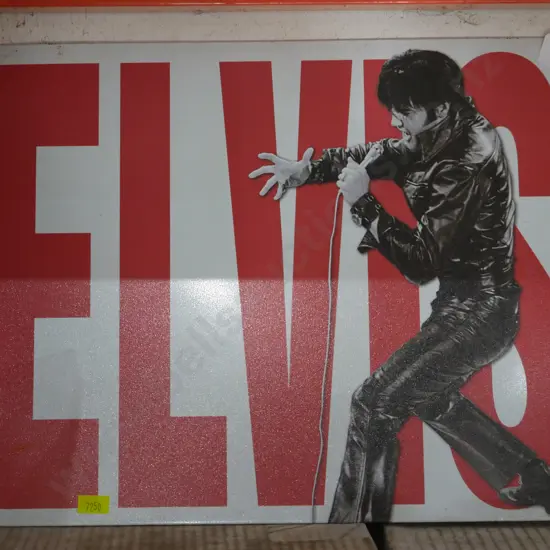 Elvis tin sign