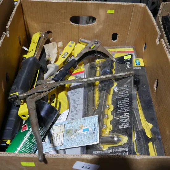 Rivet guns , staplers