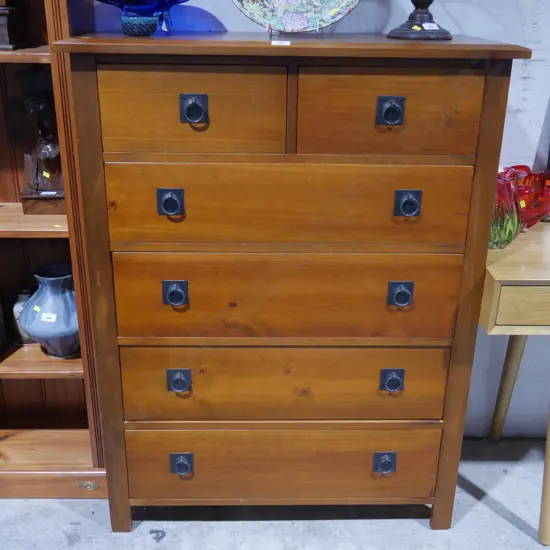 Chest of drawers