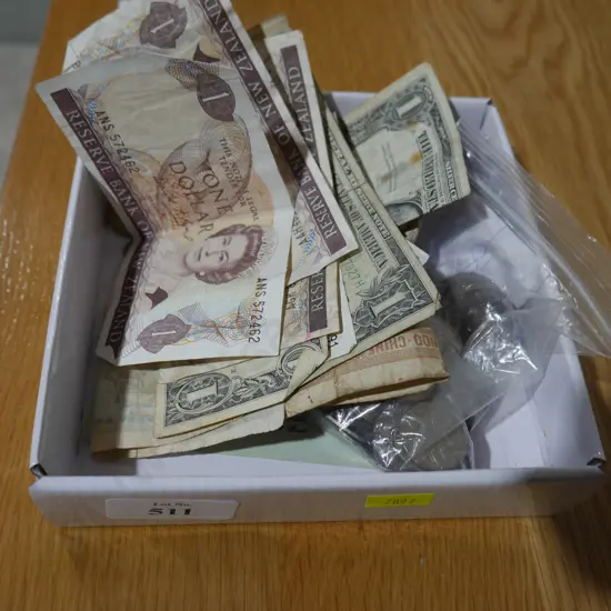 Coins and bank notes