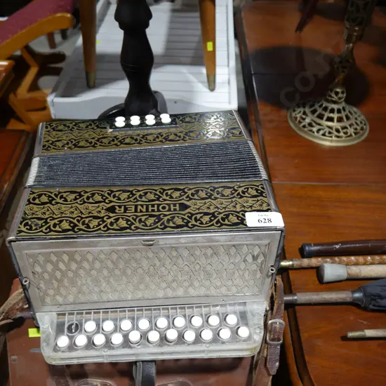 Hohner button accordian