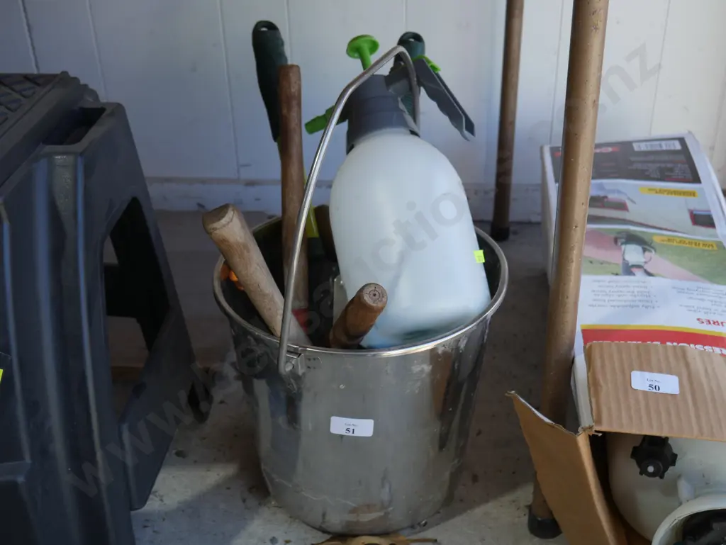 Sprayer, garden tools etc Image 1++