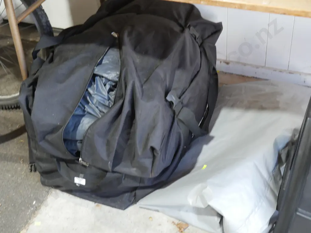 Torpedo7 tent Image 1++