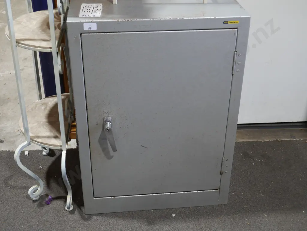 Fireproof safe Image 1++
