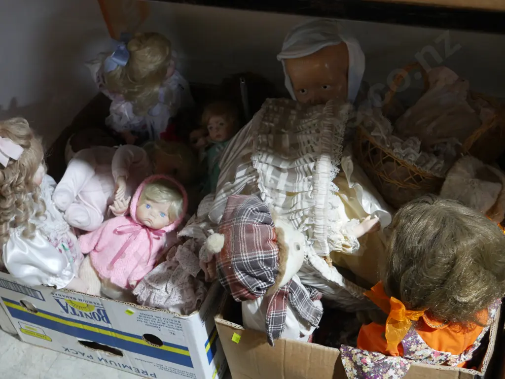 Two boxes of dolls Image 1++