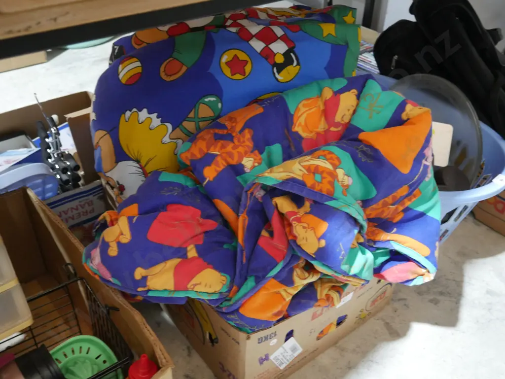 Two children's blankets Image 1++