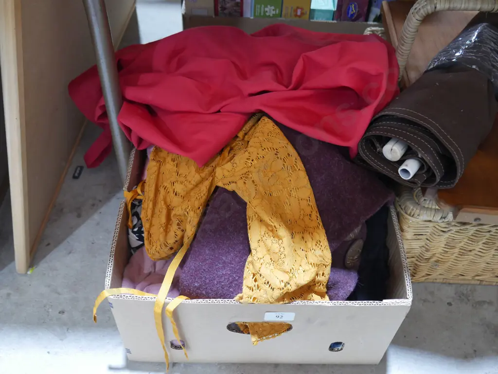 Assorted vintage clothing Image 1++