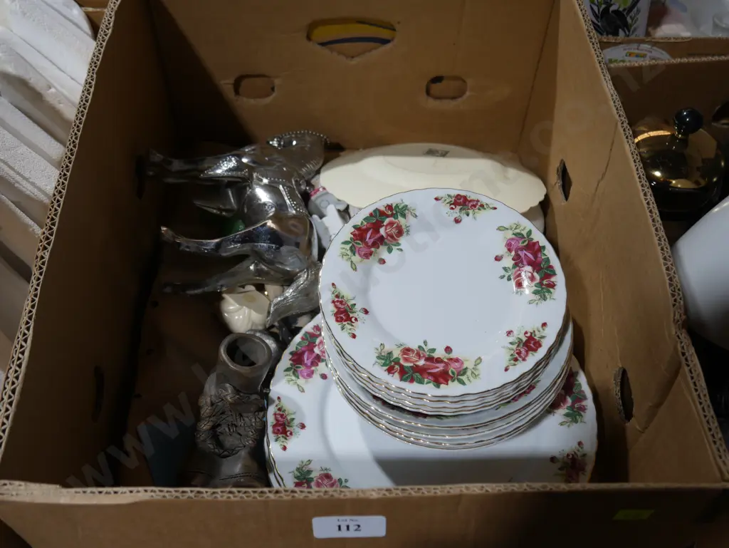 Two boxes of picture plates, dinner set etc Image 1++