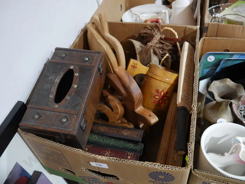 Assorted woodwear Image 1++