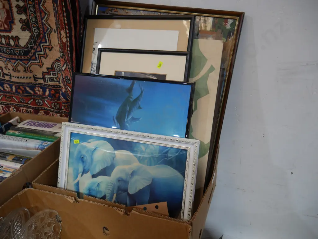 Assorted art Image 1++