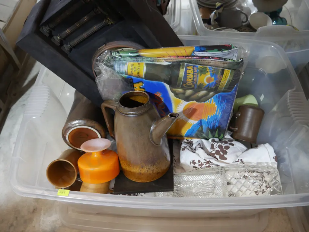 Assorted pottery etc Image 1++
