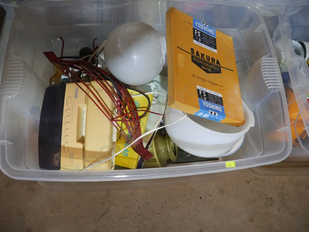 2 containers assorted kitchenware etc Image 1++