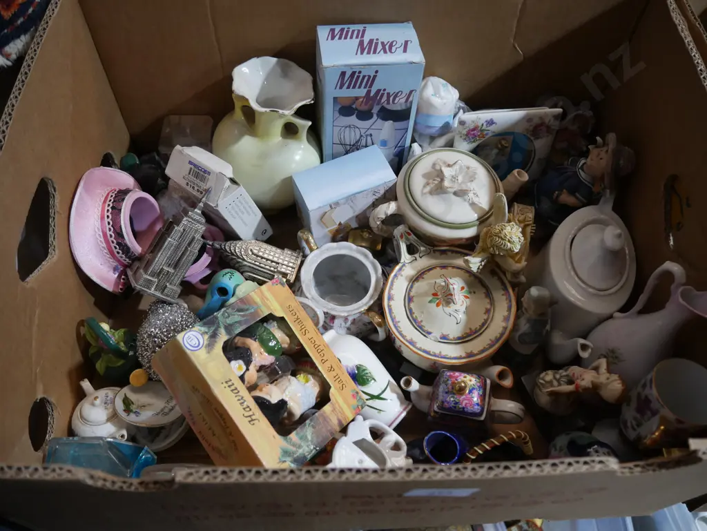 Ornaments etc Image 1++