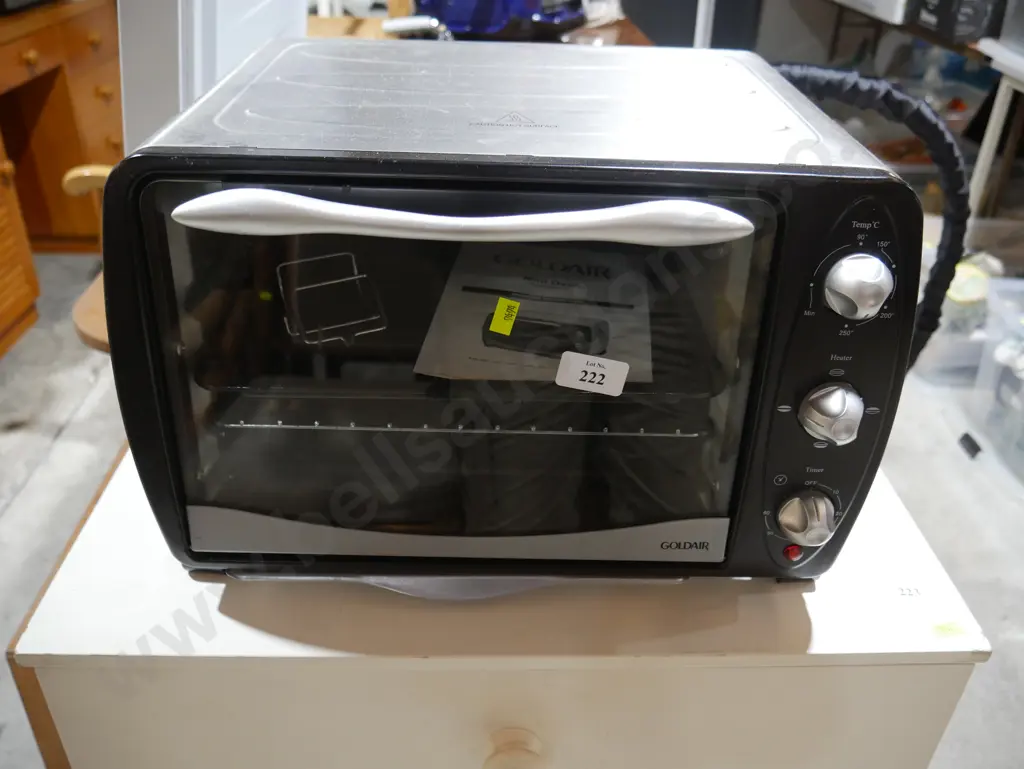 Goldair mini oven Image 1++