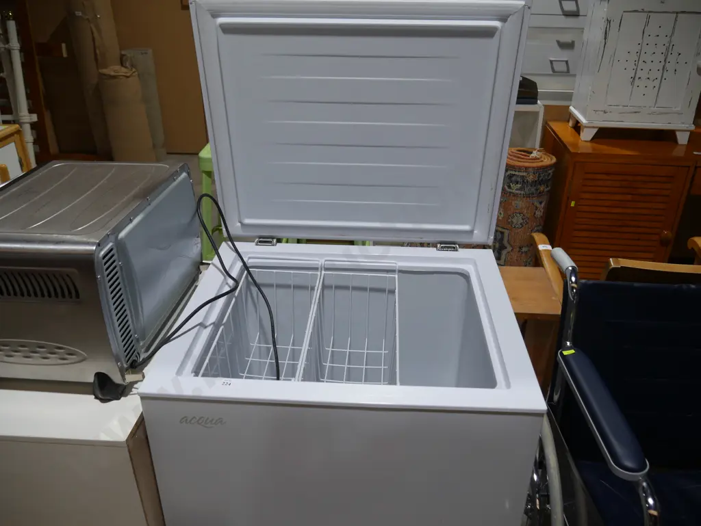 Acqua chest freezer Image 1++