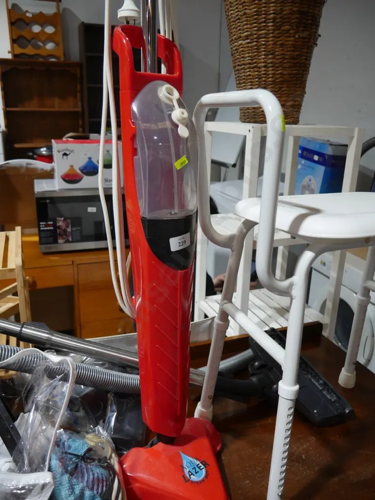 Aqua Lazer steam mop Image 1++