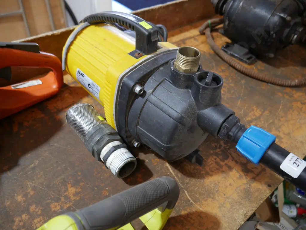 Water pump Image 1++