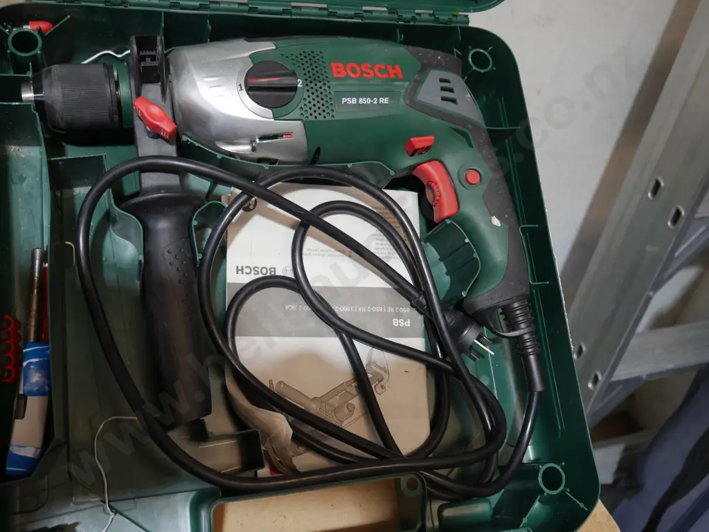 Bosch electric drill Image 1++