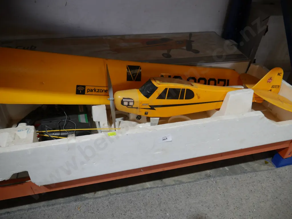 Model RC plane Image 1++