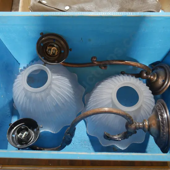 2 wall lights and shades