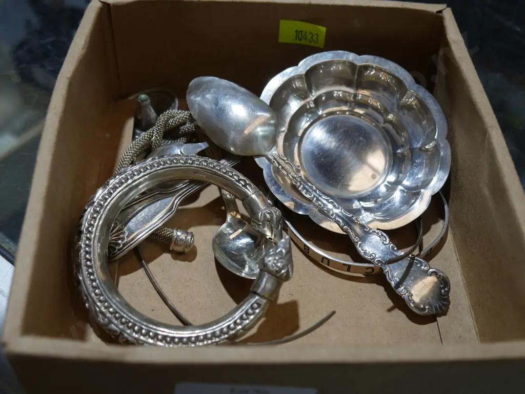 Silver items Image 1++