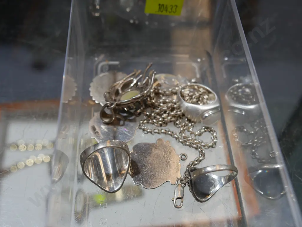 Silver pendants etc Image 1++