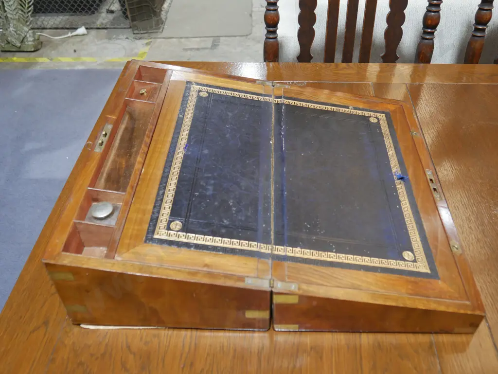 Writing box Image 1++