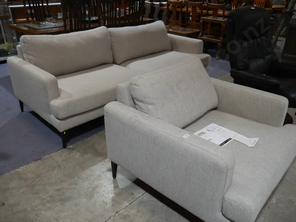 Three seater settee and chair - near new Image 1++