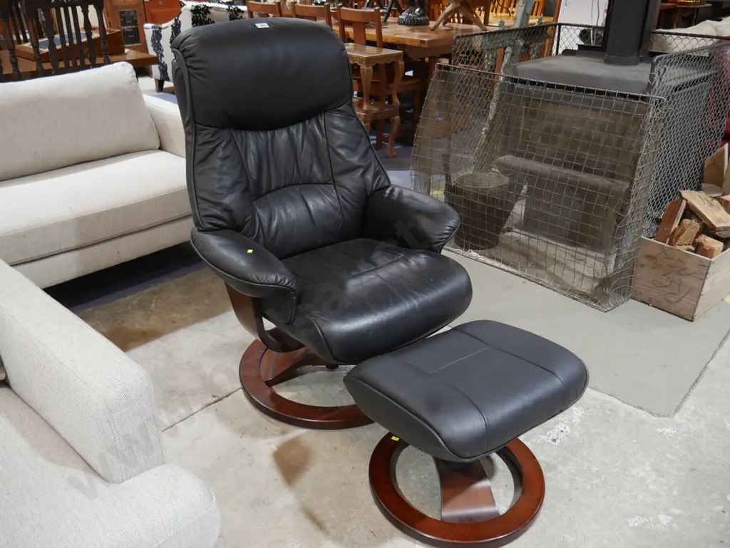 Chair and footstool Image 1++