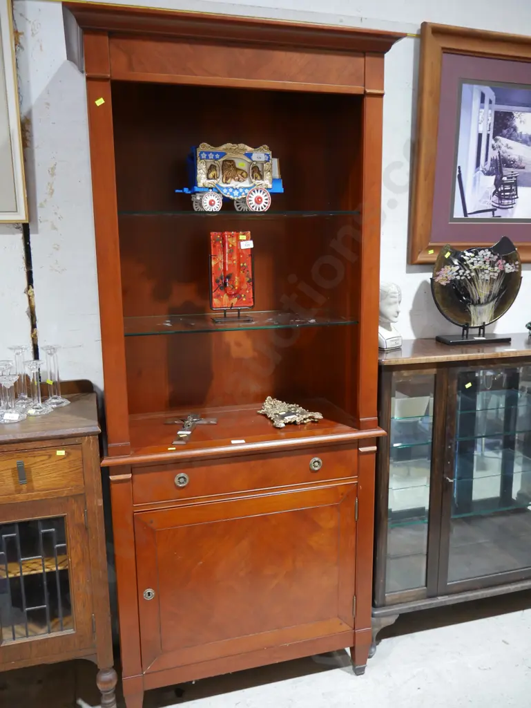 Display cabinet Image 1++