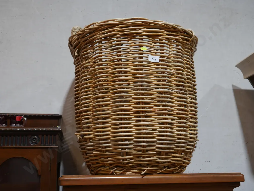 Cane Basket Image 1++