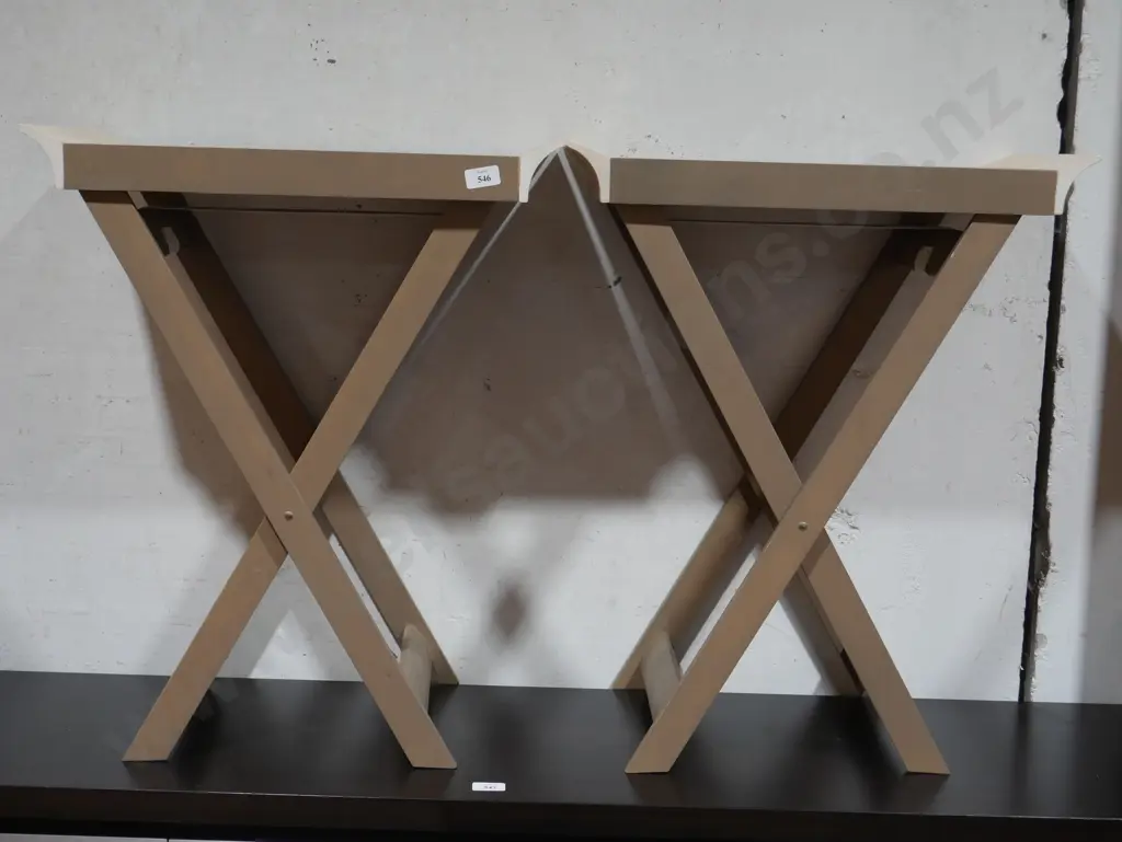 2 Butler trays Image 1++