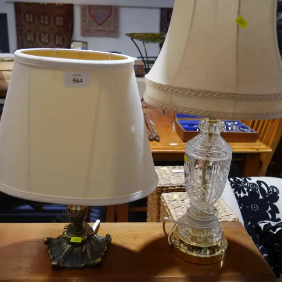 2 table lamps