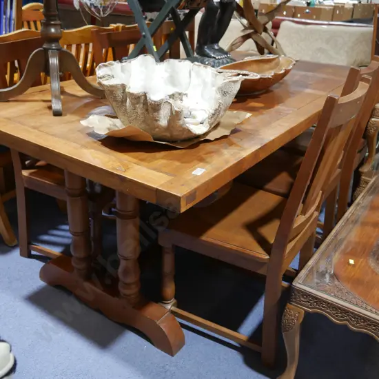 Dining table and 6 chairs