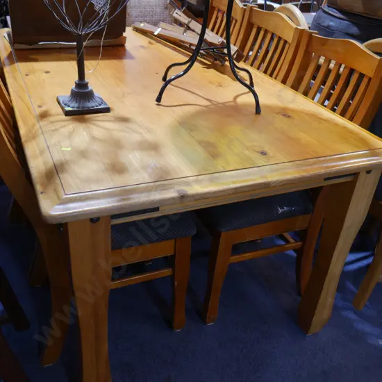 Dining table and 6 chairs