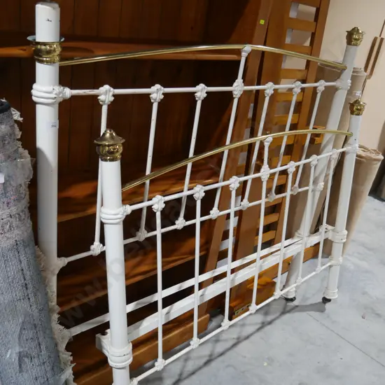 Metal bedframe