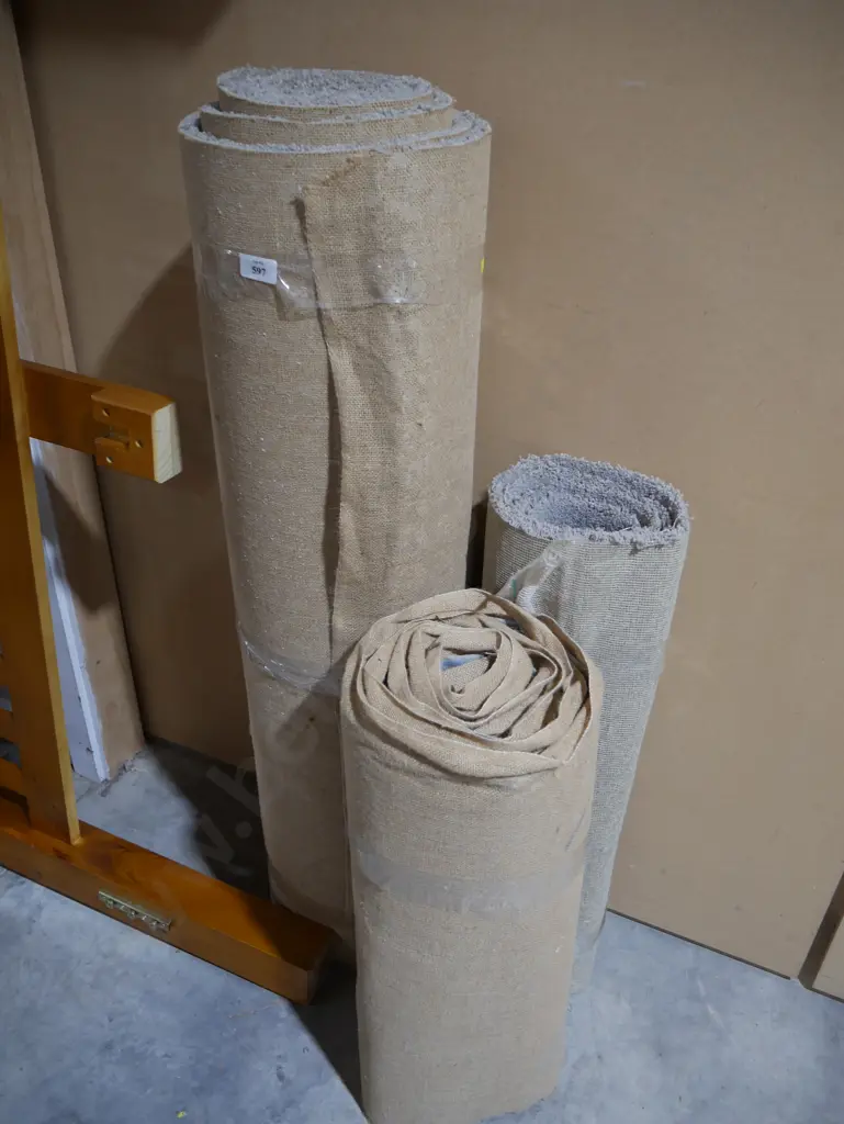 Carpet offcuts Image 1++