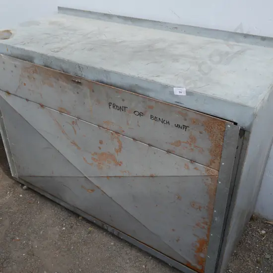 Metal bench unit