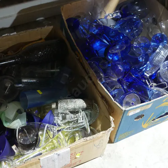 2 boxes glassware