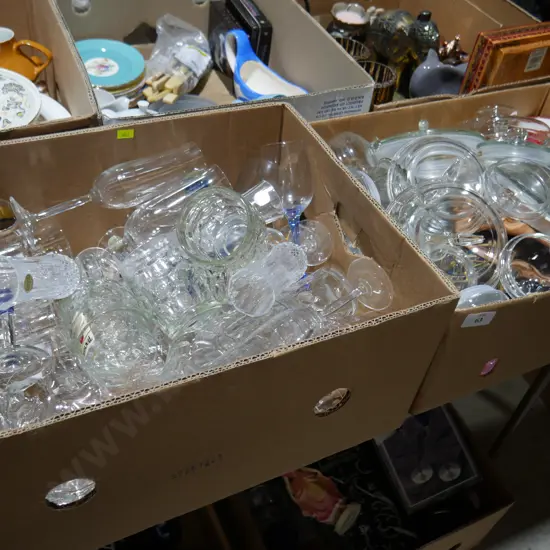 2 boxes glassware