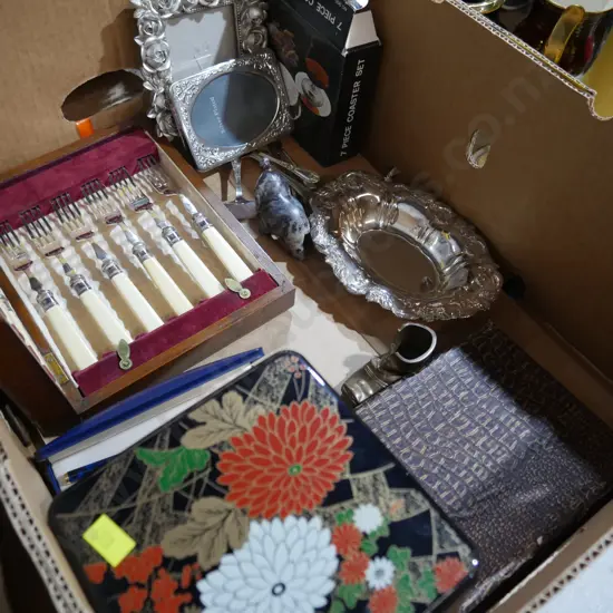 Boxed fish set, ep ware etc